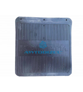 Фартук переднего брызговика ( средний ) 450 *470 *3 (КАМРТИ)